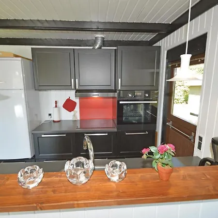 Nyaraló Three-bedroom Holiday In Stege
