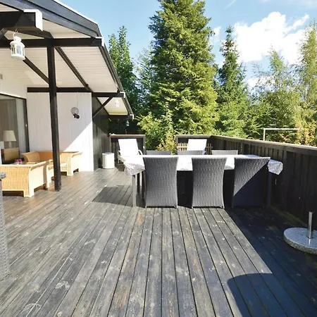 Nyaraló Three-bedroom Holiday In Stege